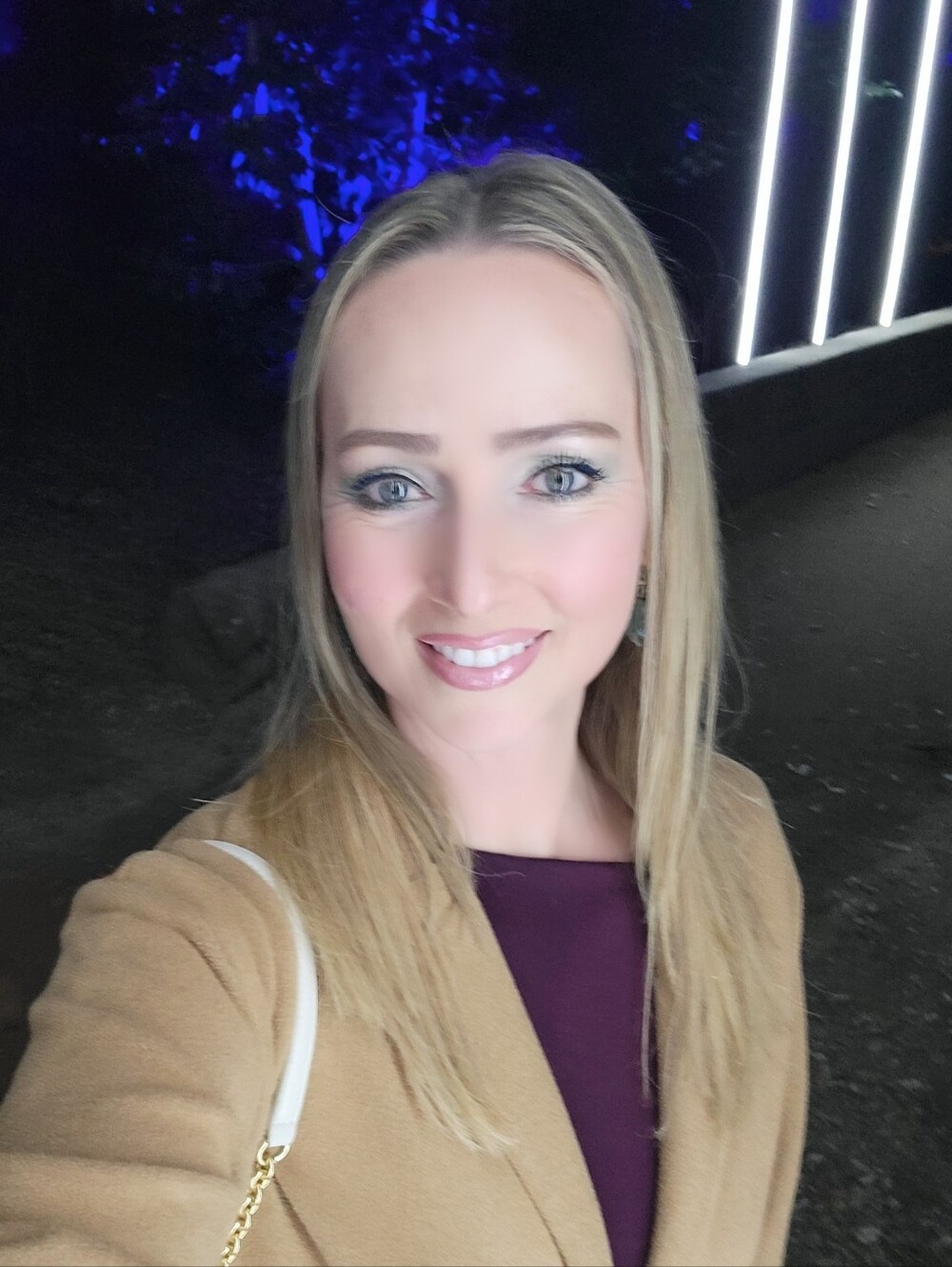 Meet your Posher, Alisa